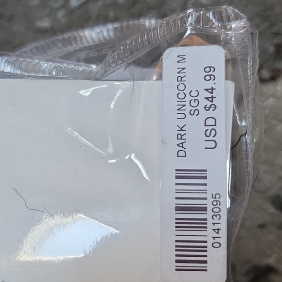 Midnight unicorn costume - Picture 3 of 4